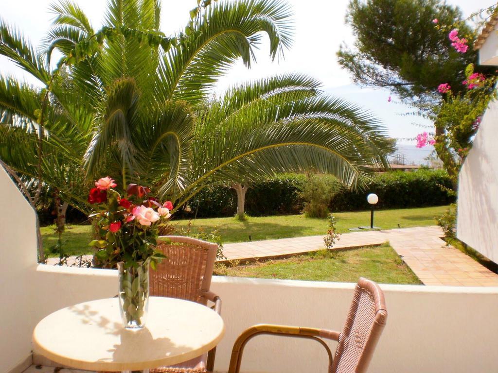 Hotel Oasis Kyparissia Ngoại thất bức ảnh