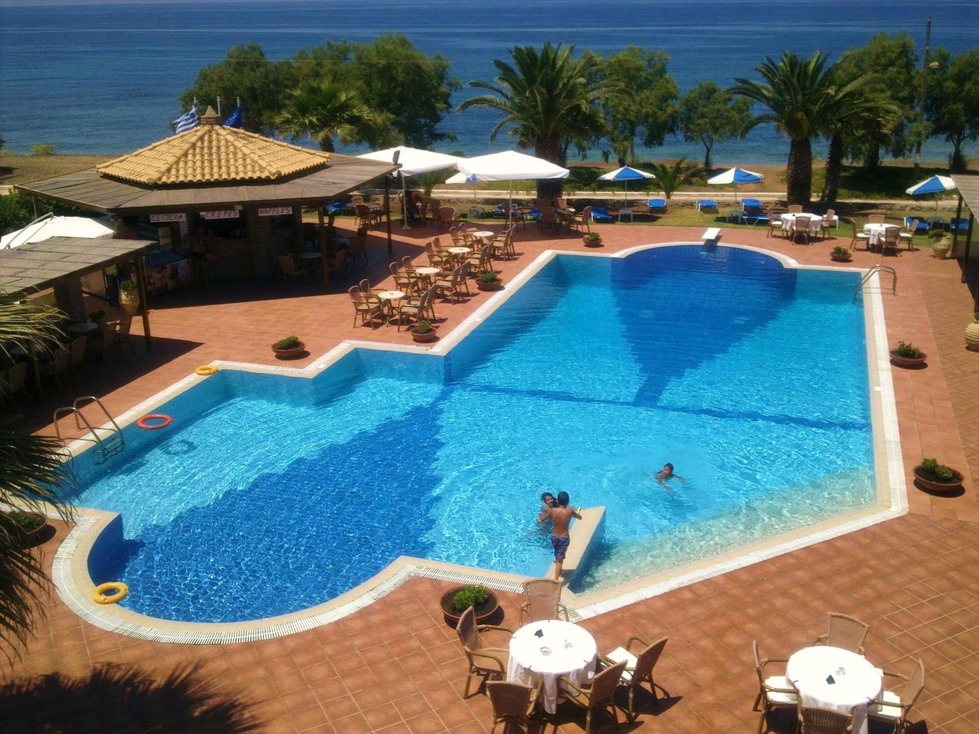 Hotel Oasis Kyparissia Ngoại thất bức ảnh