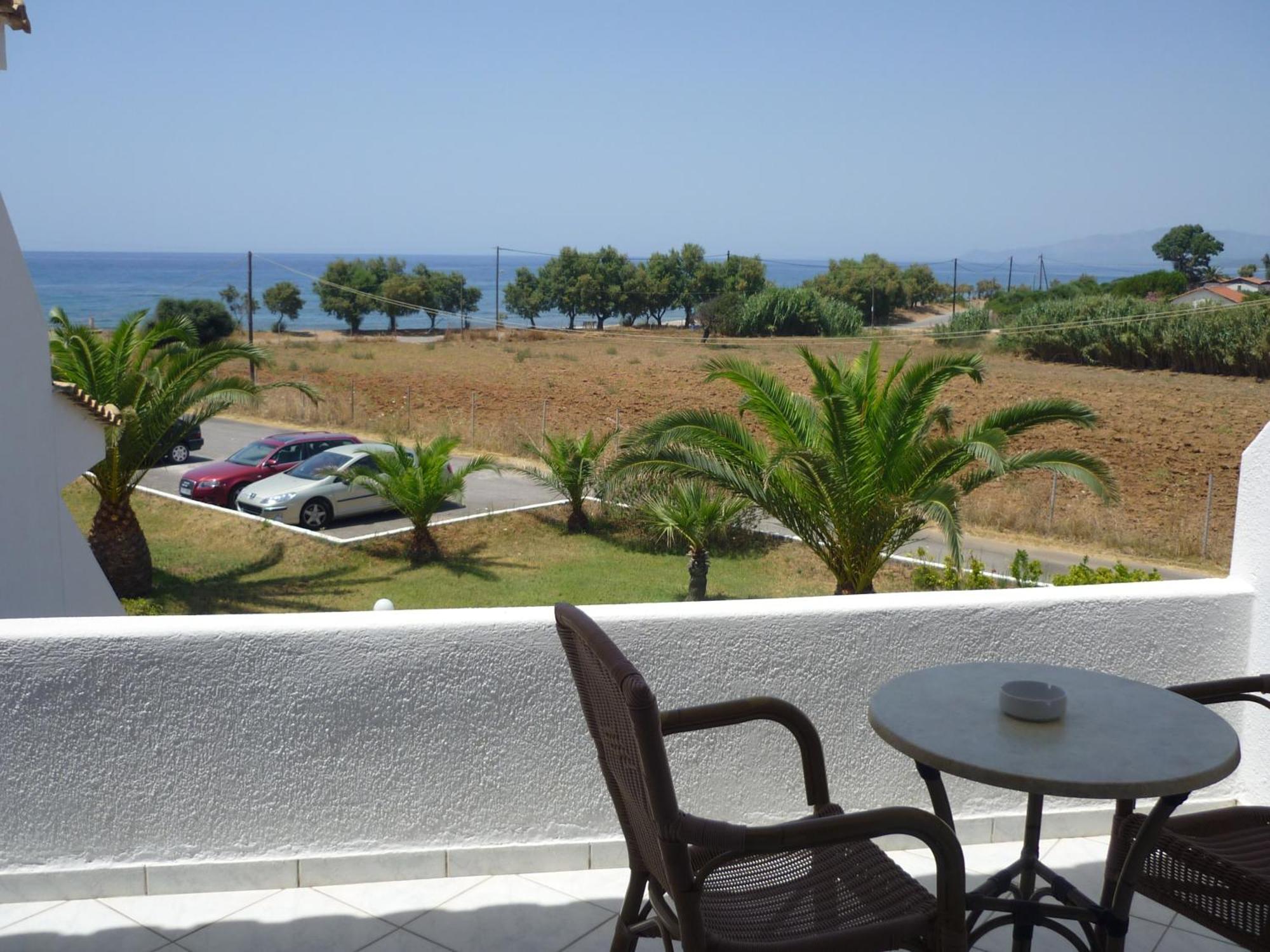 Hotel Oasis Kyparissia Ngoại thất bức ảnh