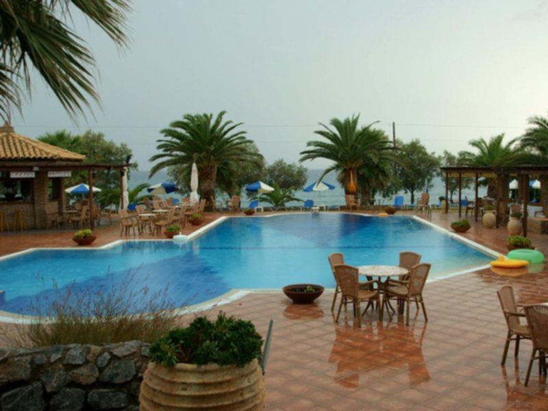 Hotel Oasis Kyparissia Ngoại thất bức ảnh