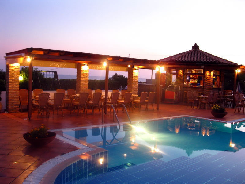 Hotel Oasis Kyparissia Ngoại thất bức ảnh