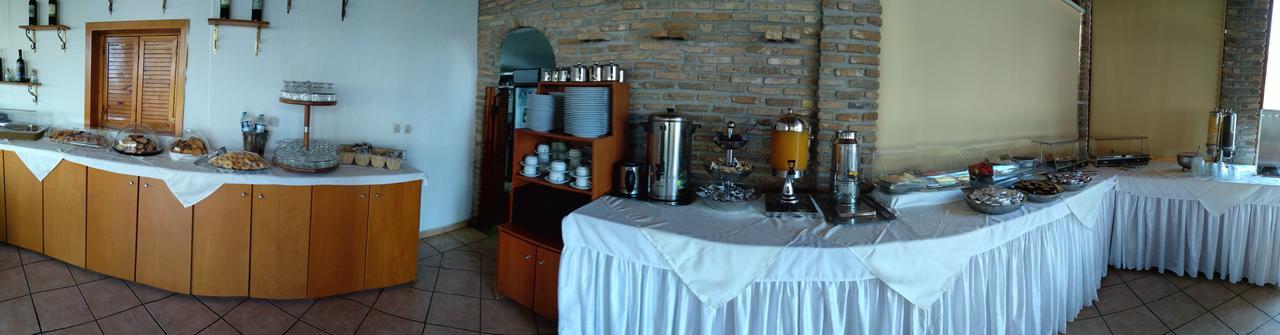 Hotel Oasis Kyparissia Ngoại thất bức ảnh