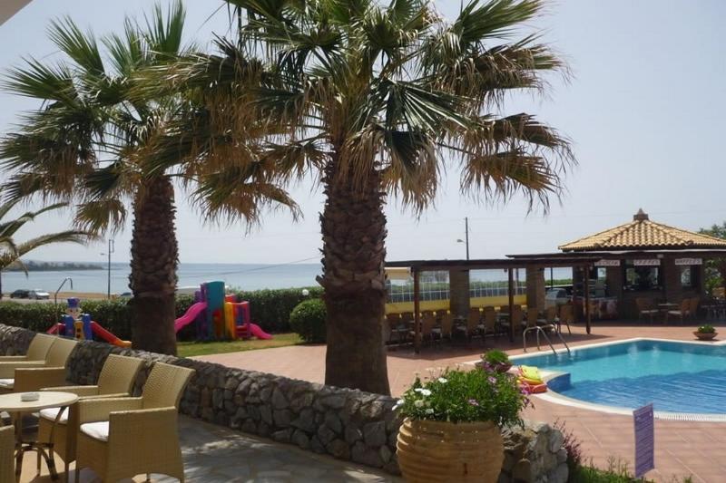 Hotel Oasis Kyparissia Ngoại thất bức ảnh